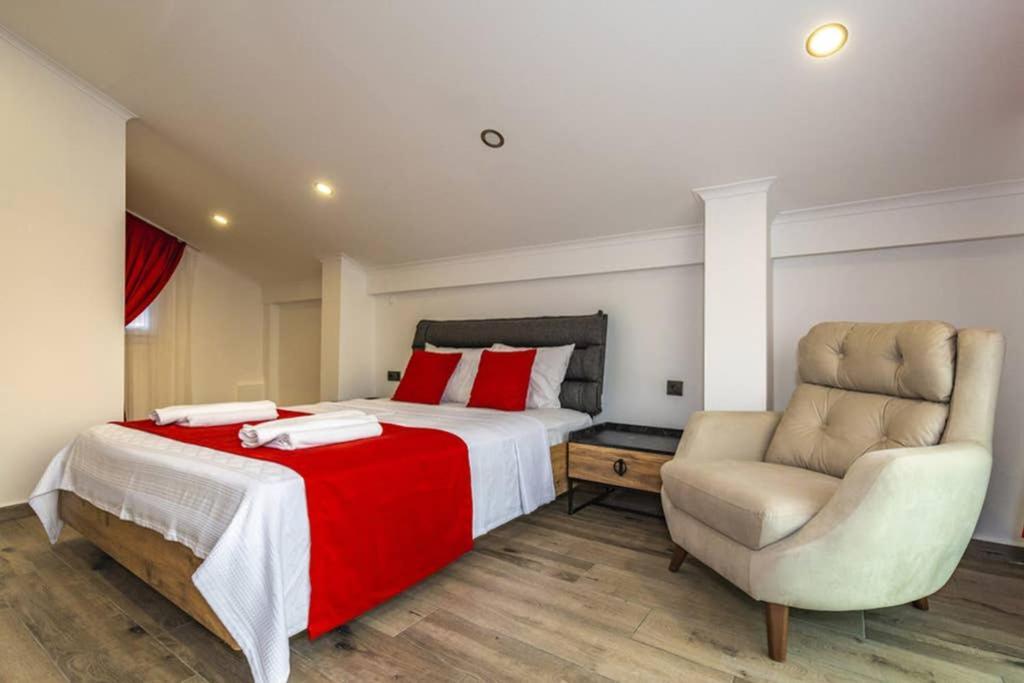 Bella- 4 Bedroom Holiday Villa In Oludeniz เฟทิเย ภายนอก รูปภาพ