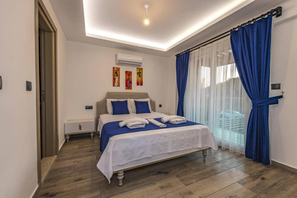 Bella- 4 Bedroom Holiday Villa In Oludeniz เฟทิเย ภายนอก รูปภาพ